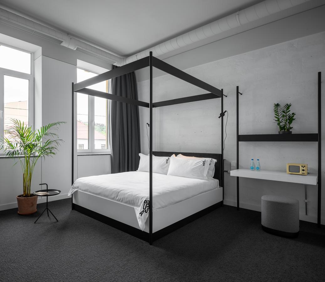 BURSA Hotel Kiev Eksteriør bilde